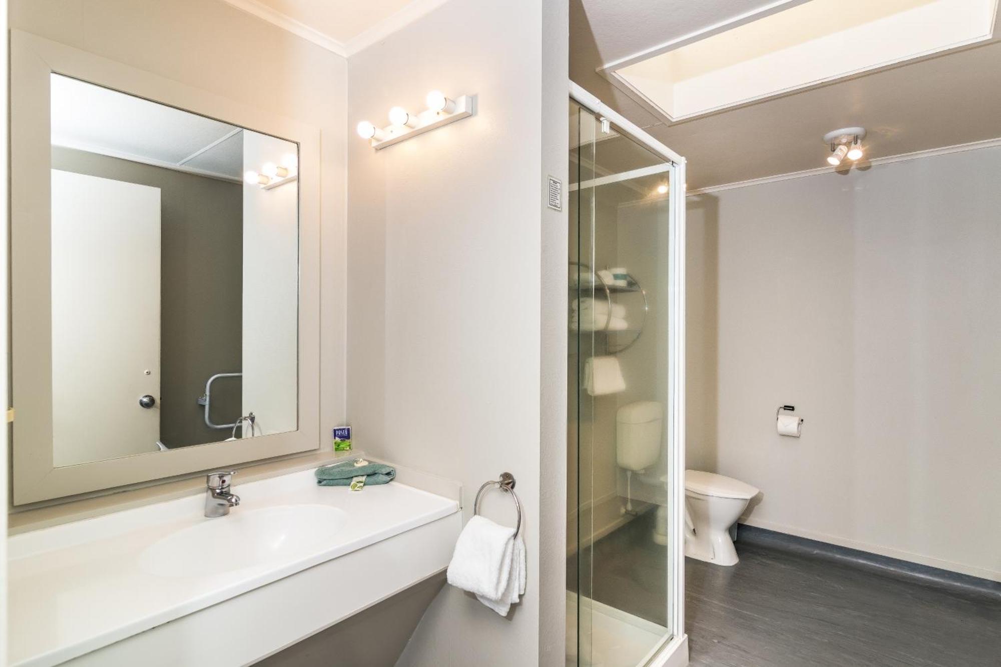 Phoenix Thermal Resort - Taupo Ngoại thất bức ảnh